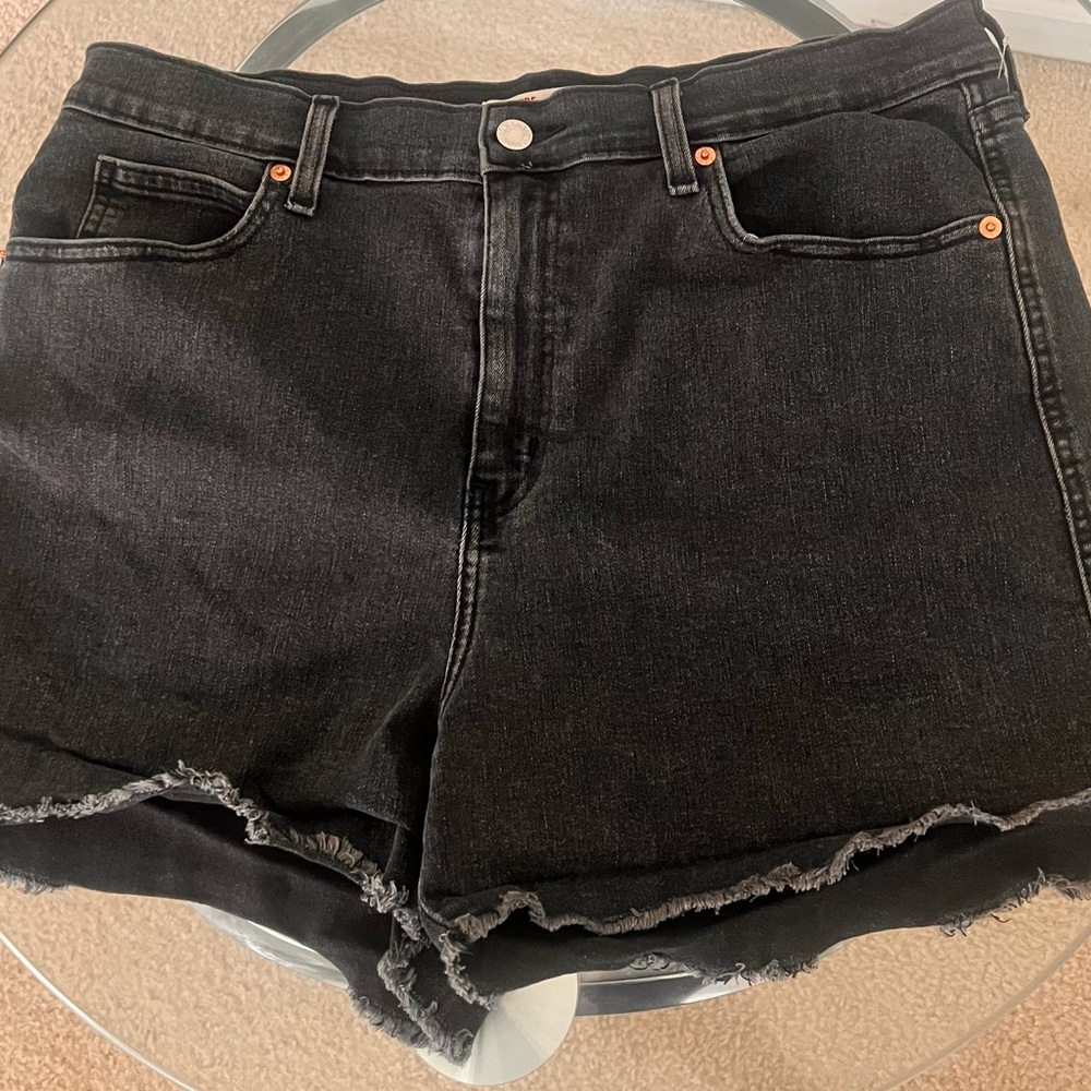 Signature by Levi Strauss Black Jean Shorts Distressed Style